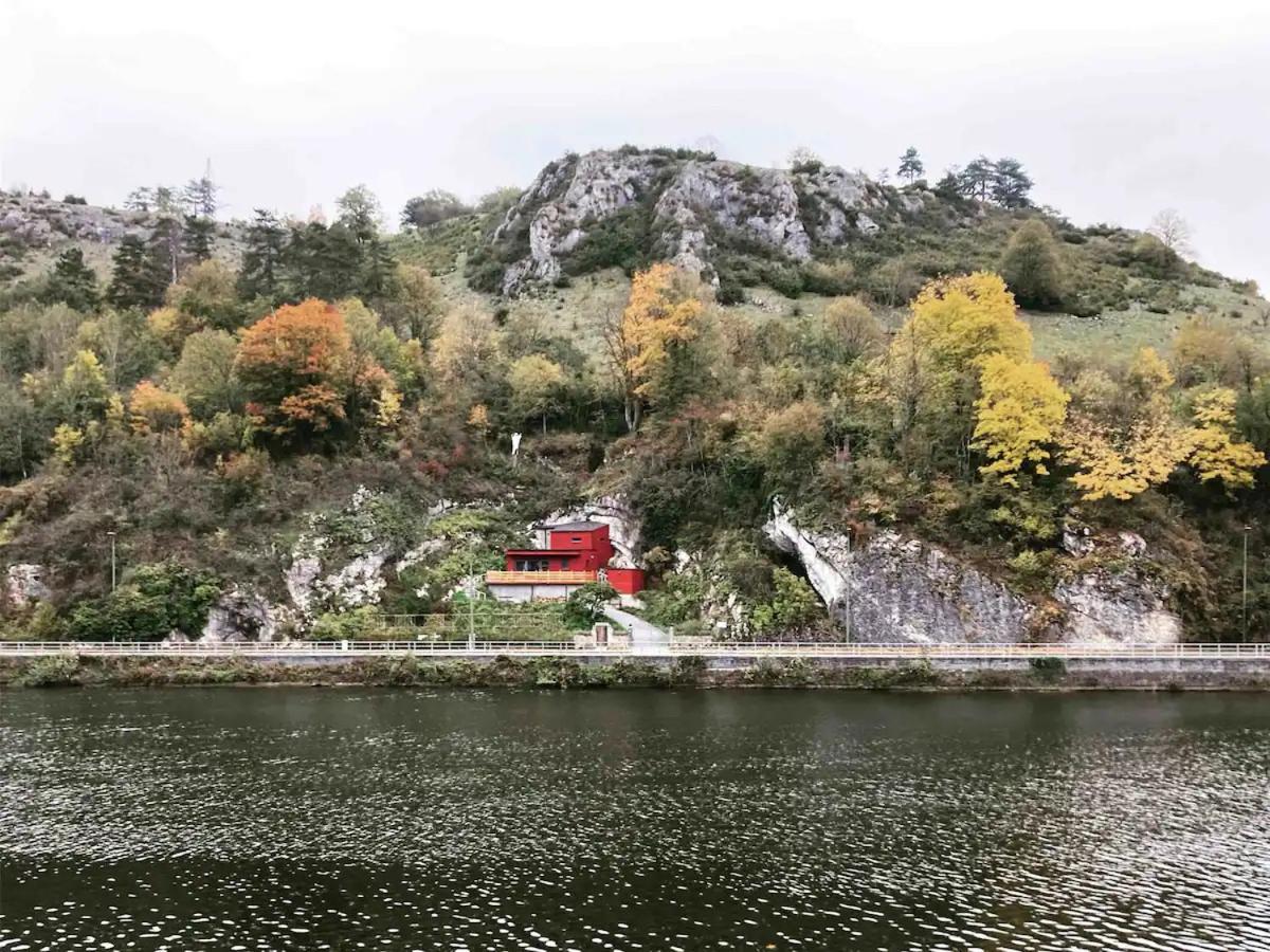 La Taniere Dinant Villa Bagian luar foto